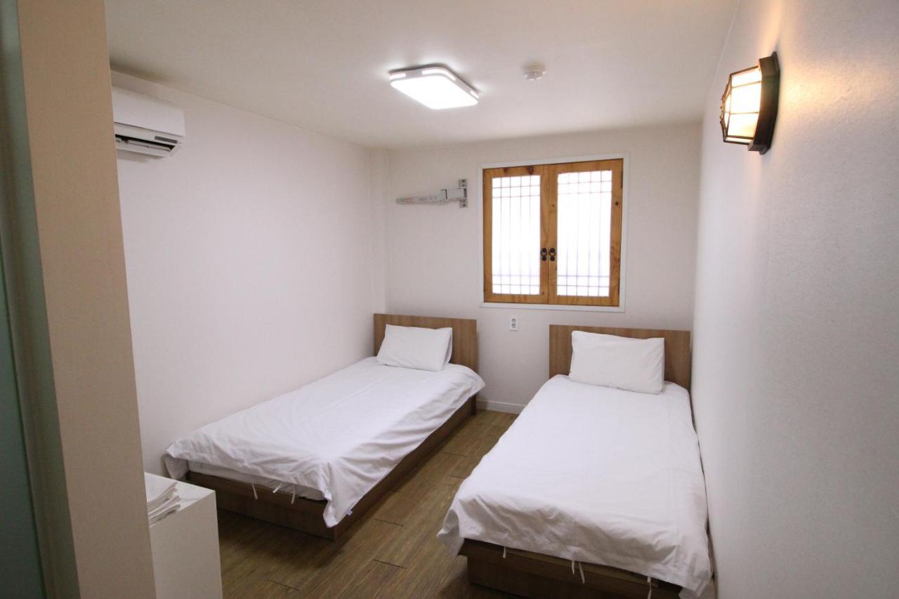 Hotel Golden Park Myeongdong โซล ภายนอก รูปภาพ